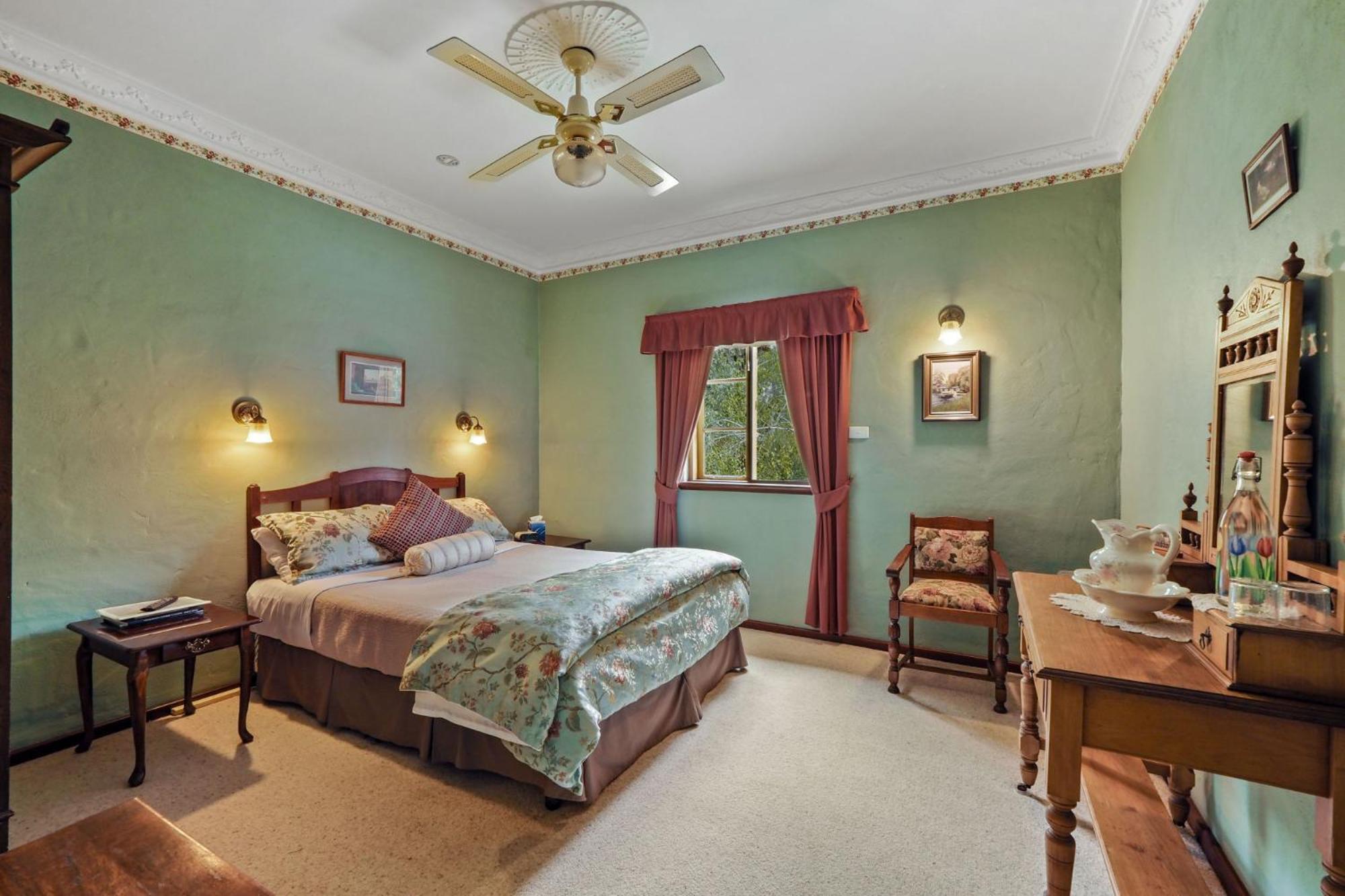 Bed and Breakfast Holberry House à Nannup Extérieur photo